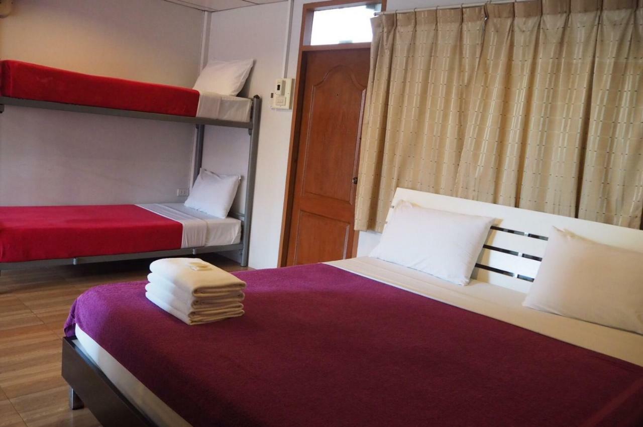 Samchai Hotel Si Racha Exteriér fotografie