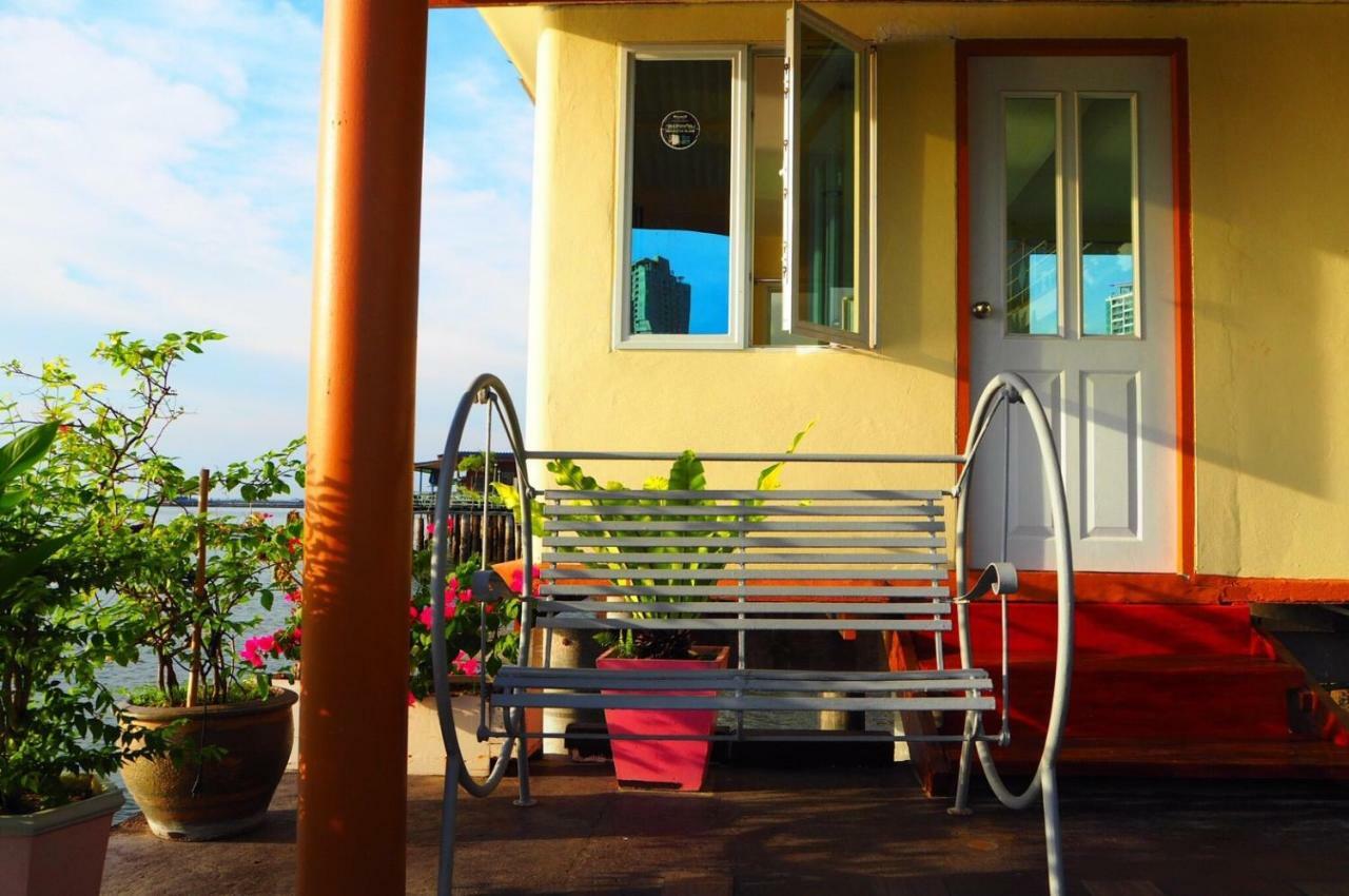 Samchai Hotel Si Racha Exteriér fotografie