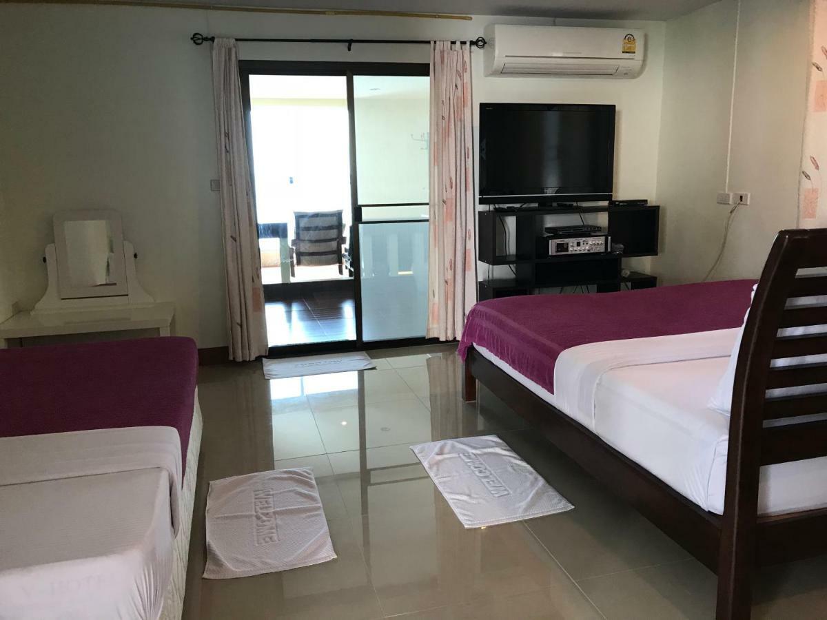 Samchai Hotel Si Racha Exteriér fotografie