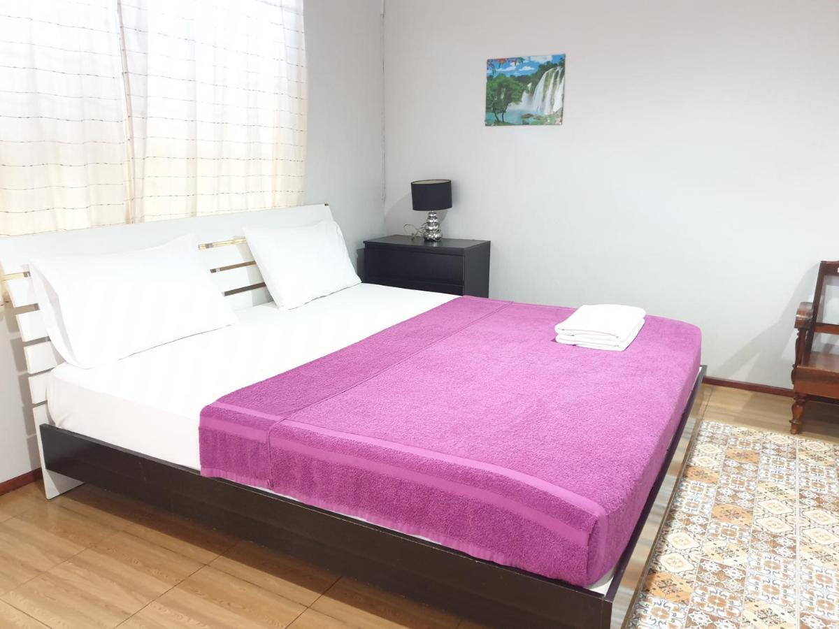 Samchai Hotel Si Racha Exteriér fotografie