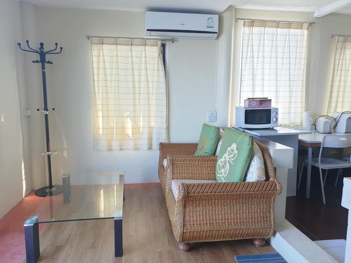 Samchai Hotel Si Racha Exteriér fotografie