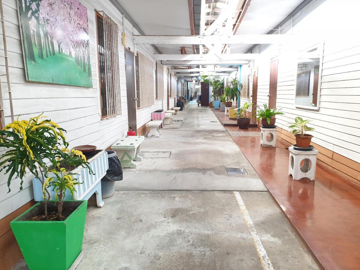 Samchai Hotel Si Racha Exteriér fotografie