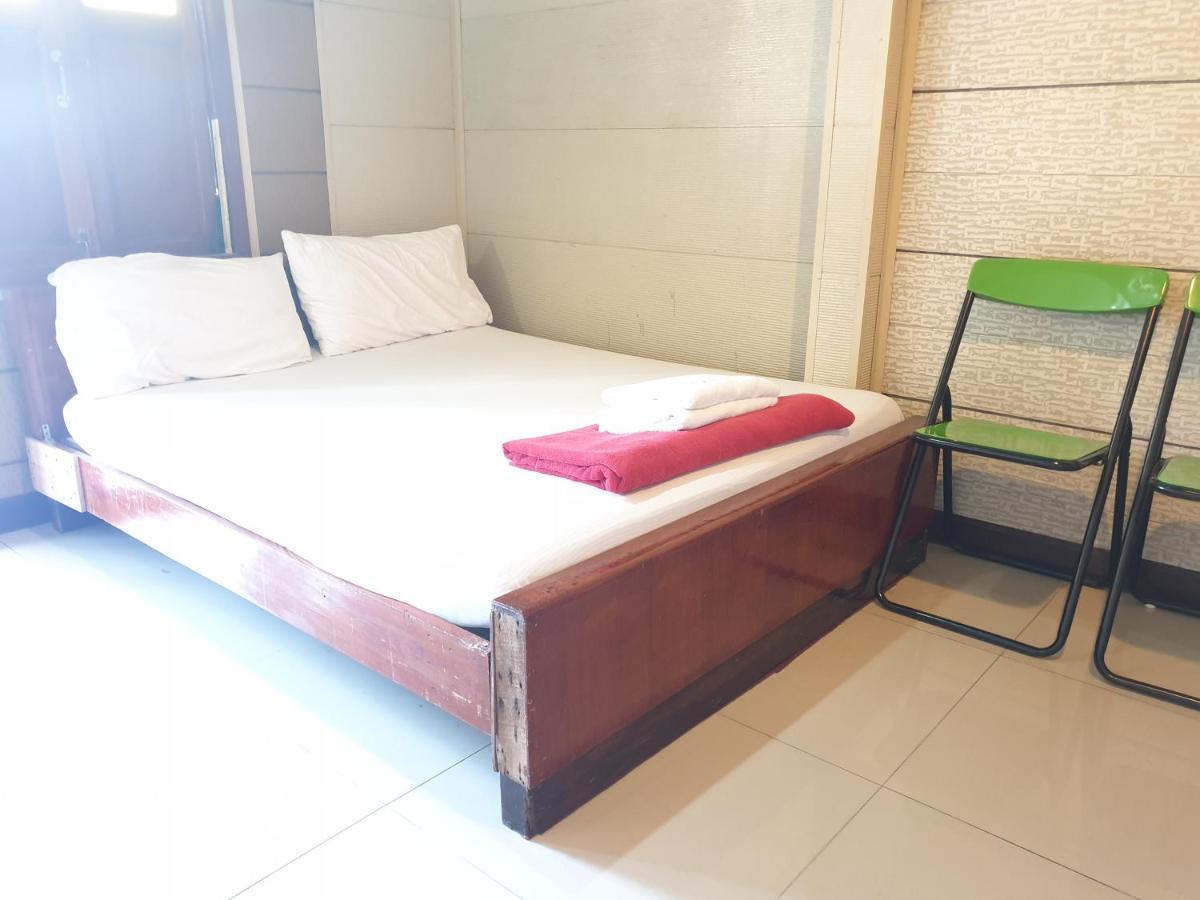 Samchai Hotel Si Racha Exteriér fotografie